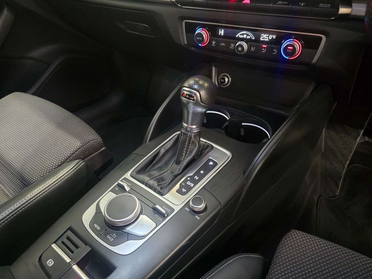 2017 AUDI A3 2017 AUDI A3