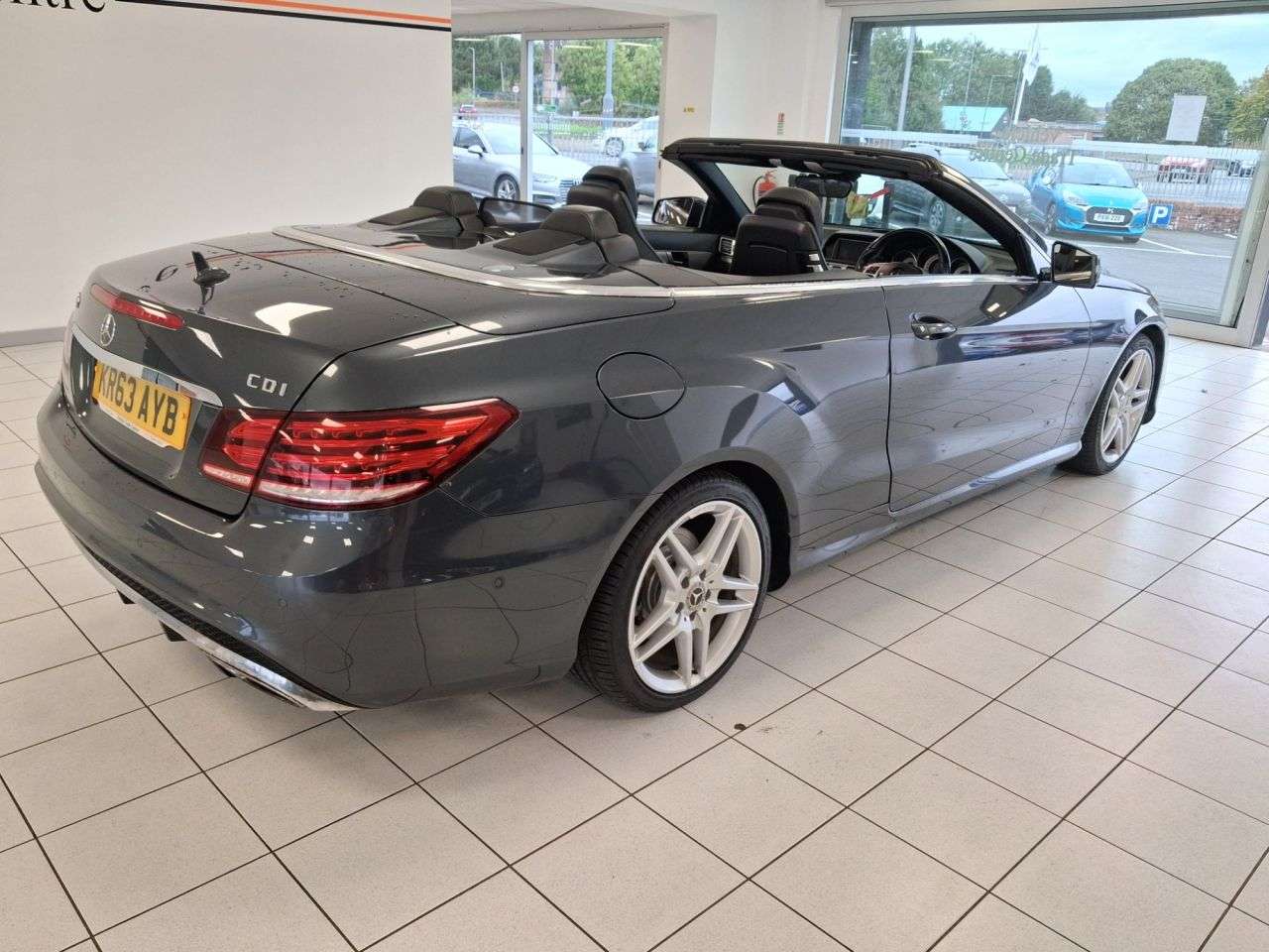 2013 MERCEDES-BENZ E CLASS 2013 MERCEDES-BENZ E CLASS