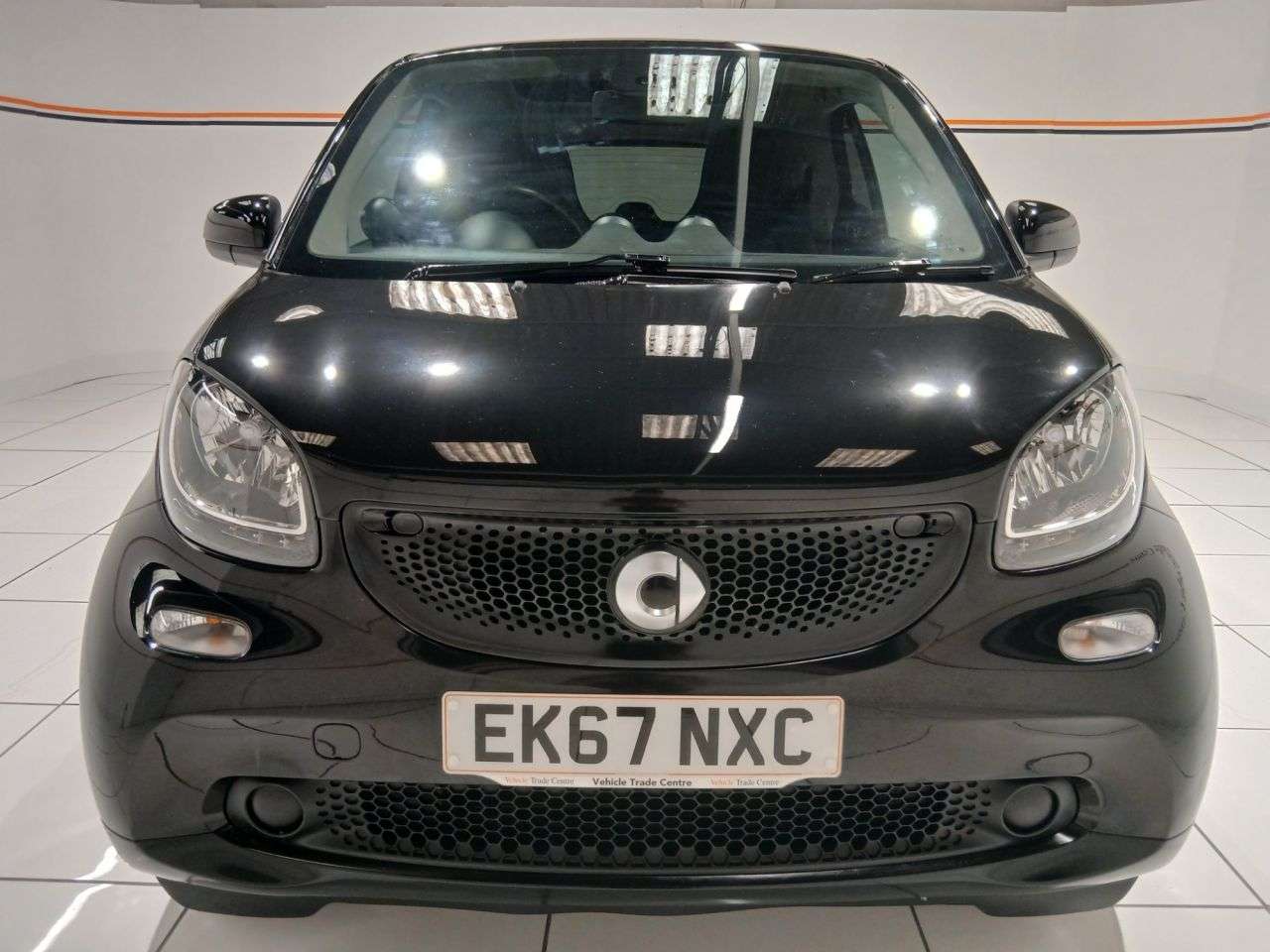 A 2017 SMART FORTWO 1.0 Prime (Premium) Coupe 2dr Petrol Twinamic Euro 6 (s/s) (71 ps) A 2017 SMART FORTWO 1.0 Prime (Premium) Coupe 2dr Petrol Twinamic Euro 6 (s/s) (71 ps)
