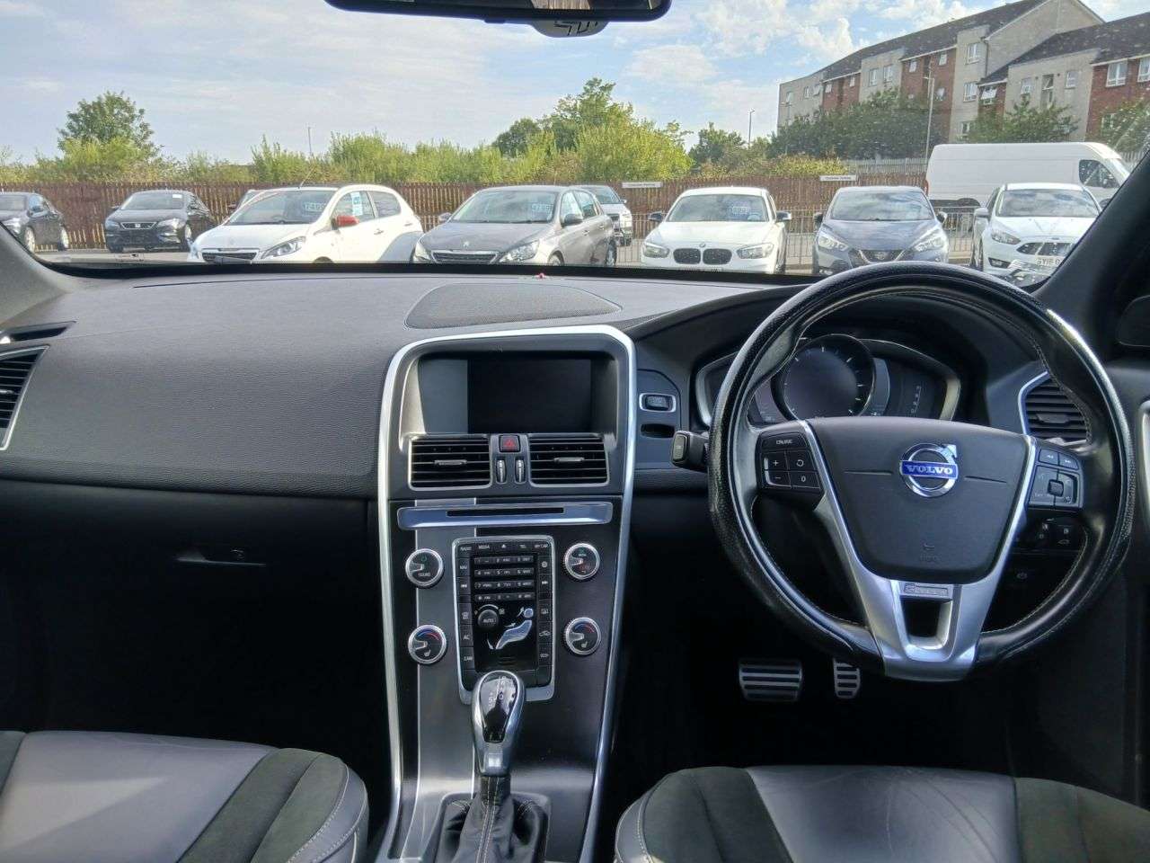 2015 VOLVO XC60 2015 VOLVO XC60