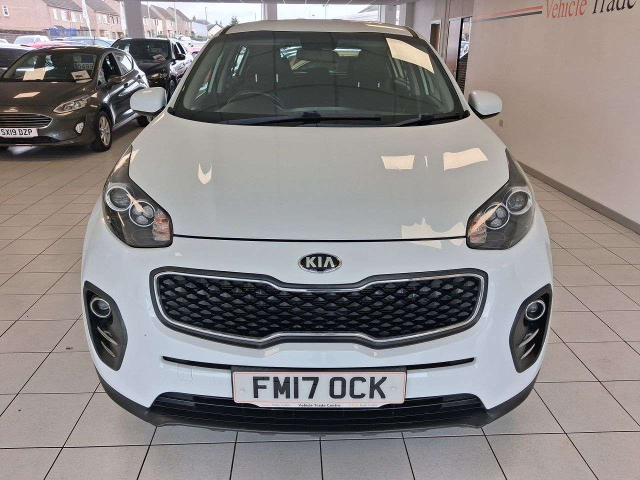 A 2017 KIA SPORTAGE 1.6 GDi 1 SUV 5dr Petrol Manual Euro 6 (s/s) (130 bhp) A 2017 KIA SPORTAGE 1.6 GDi 1 SUV 5dr Petrol Manual Euro 6 (s/s) (130 bhp)
