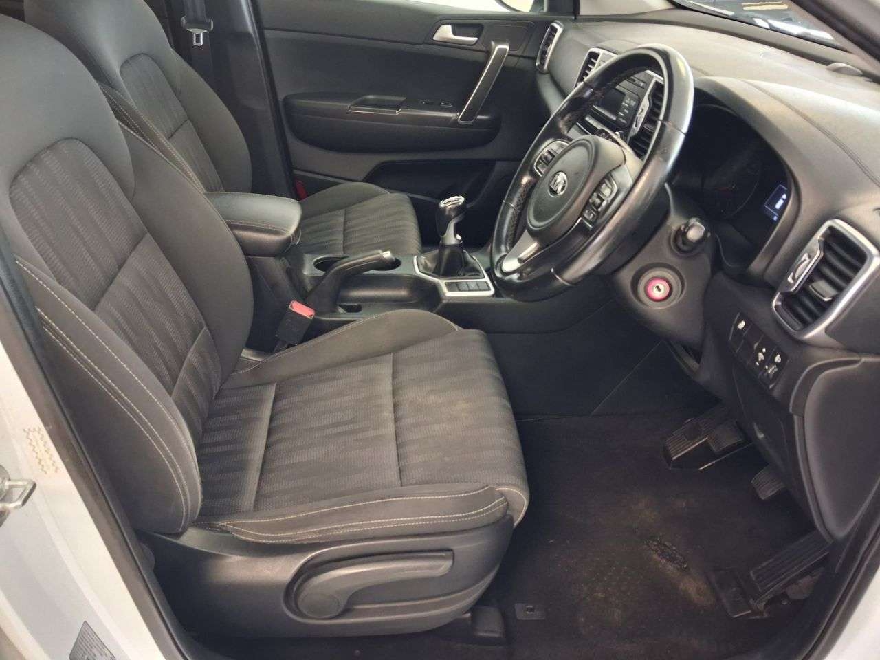 2017 KIA SPORTAGE 2017 KIA SPORTAGE