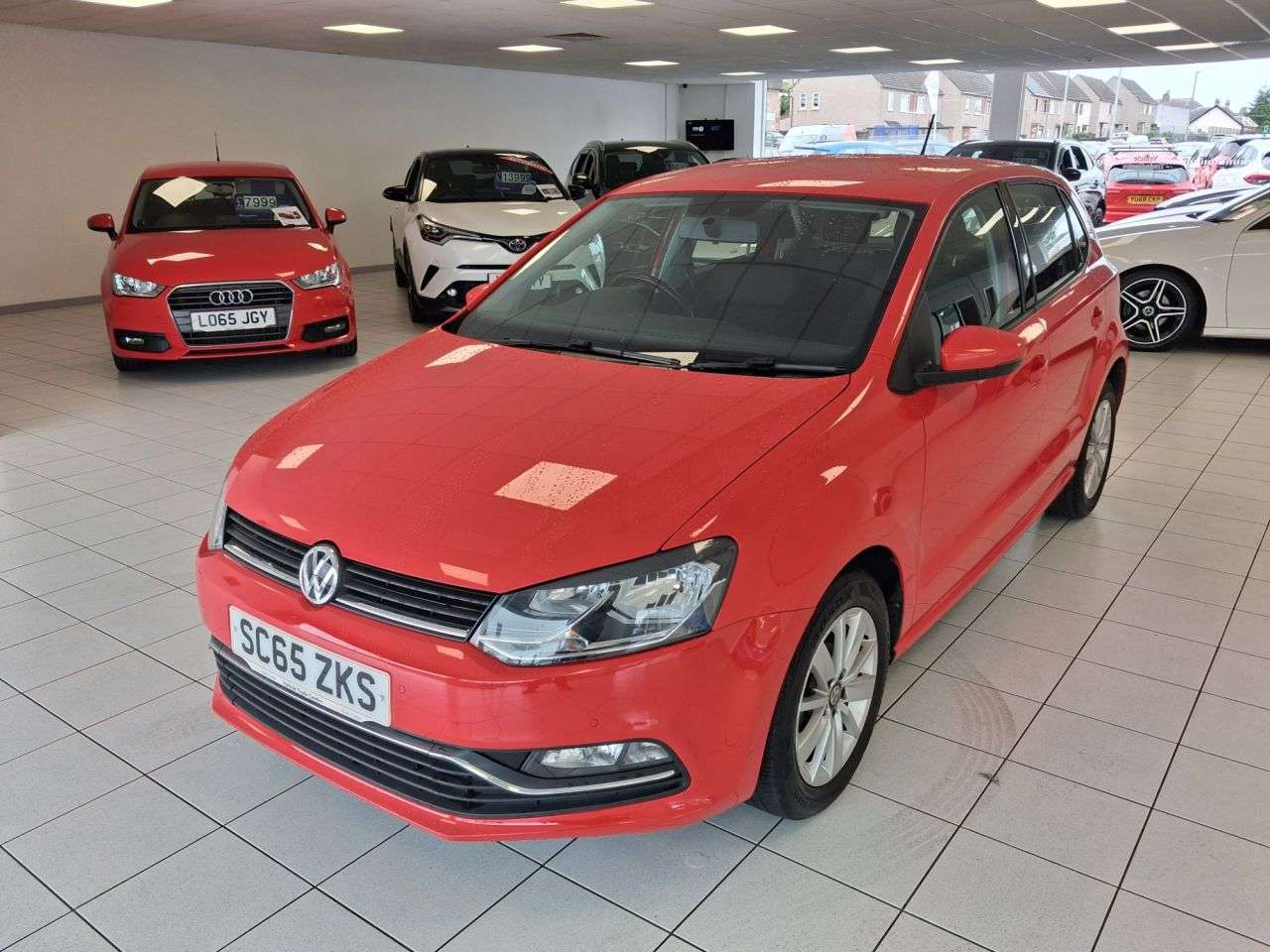 A 2015 VOLKSWAGEN POLO 1.0 BlueMotion Tech SE Hatchback 5dr Petrol Manual Euro 6 (s/s) (60 ps) A 2015 VOLKSWAGEN POLO 1.0 BlueMotion Tech SE Hatchback 5dr Petrol Manual Euro 6 (s/s) (60 ps)