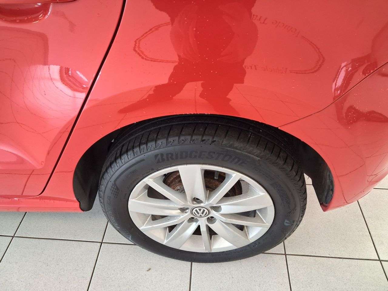 A 2015 VOLKSWAGEN POLO 1.0 BlueMotion Tech SE Hatchback 5dr Petrol Manual Euro 6 (s/s) (60 ps) A 2015 VOLKSWAGEN POLO 1.0 BlueMotion Tech SE Hatchback 5dr Petrol Manual Euro 6 (s/s) (60 ps)