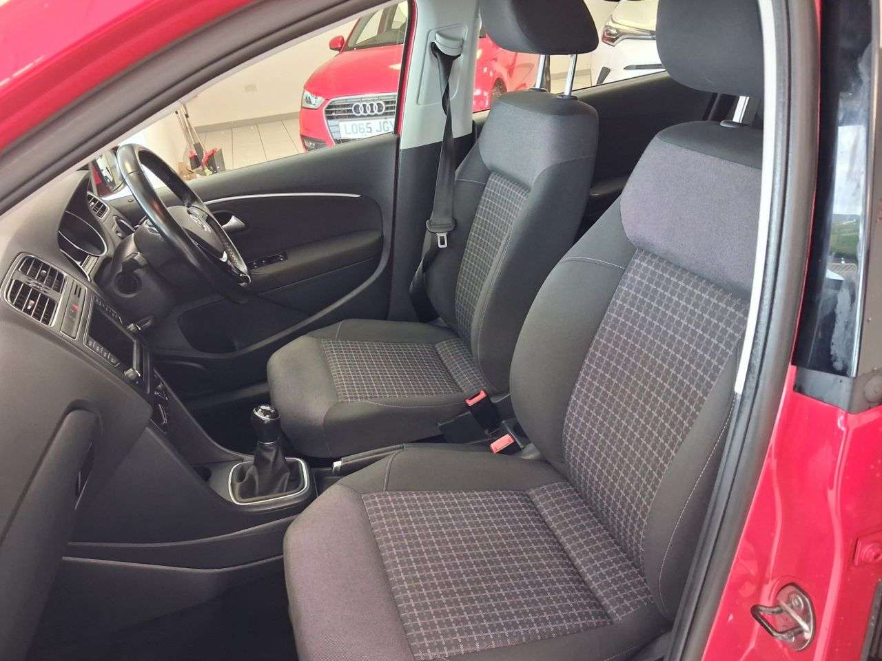 2015 VOLKSWAGEN POLO 2015 VOLKSWAGEN POLO