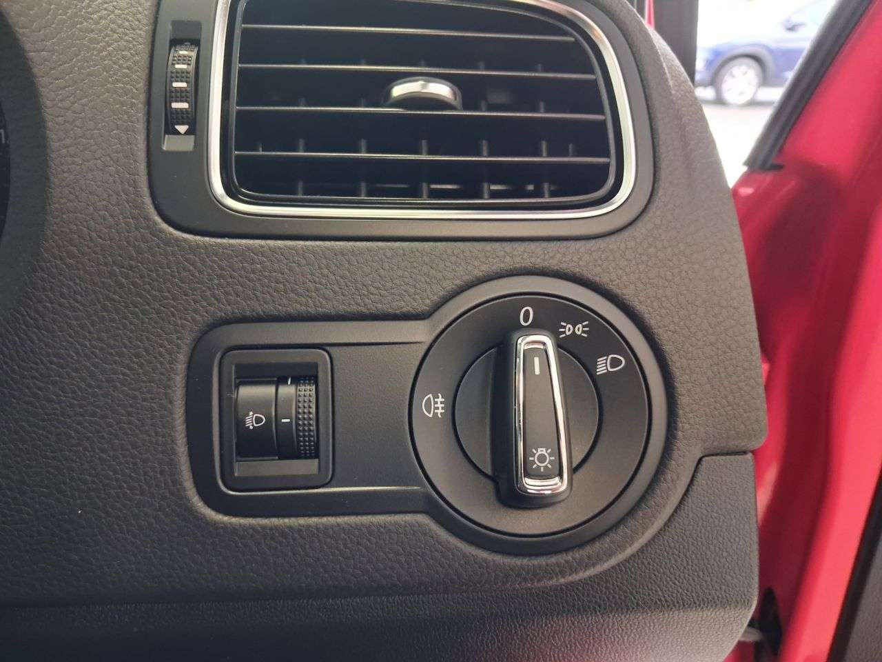 2015 VOLKSWAGEN POLO 2015 VOLKSWAGEN POLO