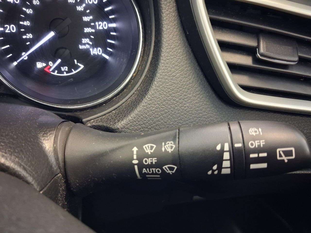 2015 NISSAN QASHQAI 2015 NISSAN QASHQAI