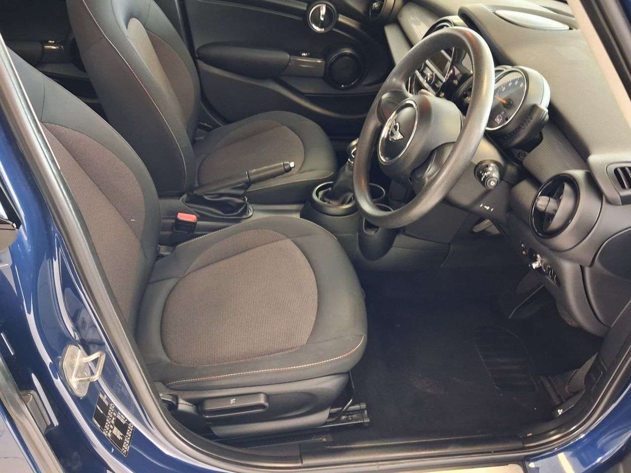 2016 MINI HATCH 2016 MINI HATCH