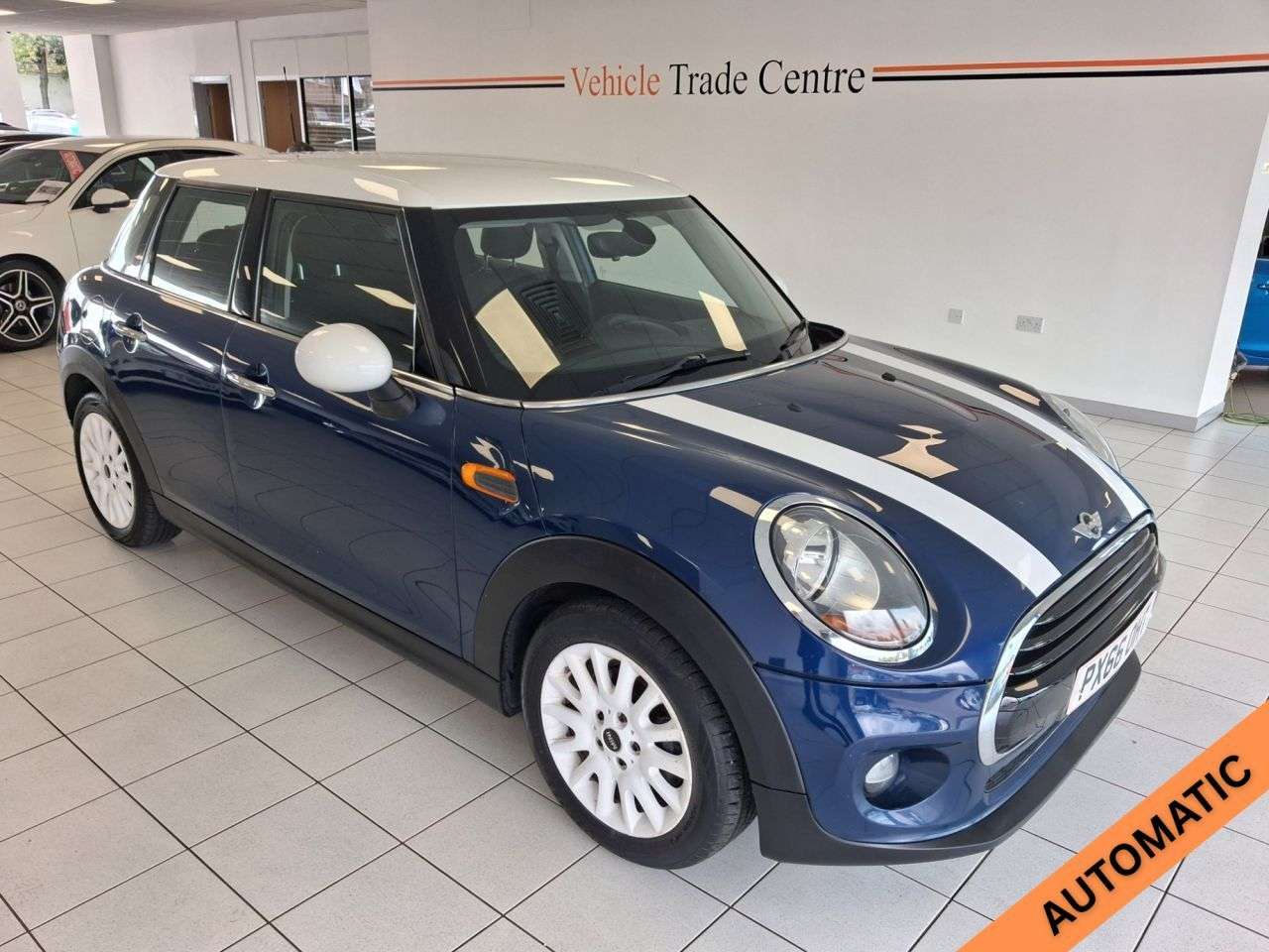 A 2016 MINI HATCH 1.5 Cooper Hatchback 5dr Petrol Auto Euro 6 (s/s) (136 ps) A 2016 MINI HATCH 1.5 Cooper Hatchback 5dr Petrol Auto Euro 6 (s/s) (136 ps)