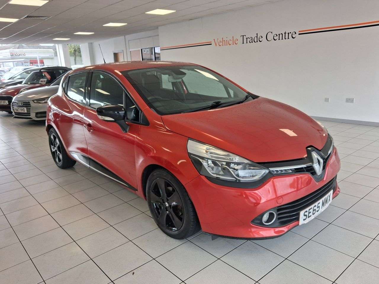 A 2015 RENAULT CLIO 1.5 dCi Dynamique Nav Hatchback 5dr Diesel Manual Euro 6 (s/s) (90 ps) A 2015 RENAULT CLIO 1.5 dCi Dynamique Nav Hatchback 5dr Diesel Manual Euro 6 (s/s) (90 ps)