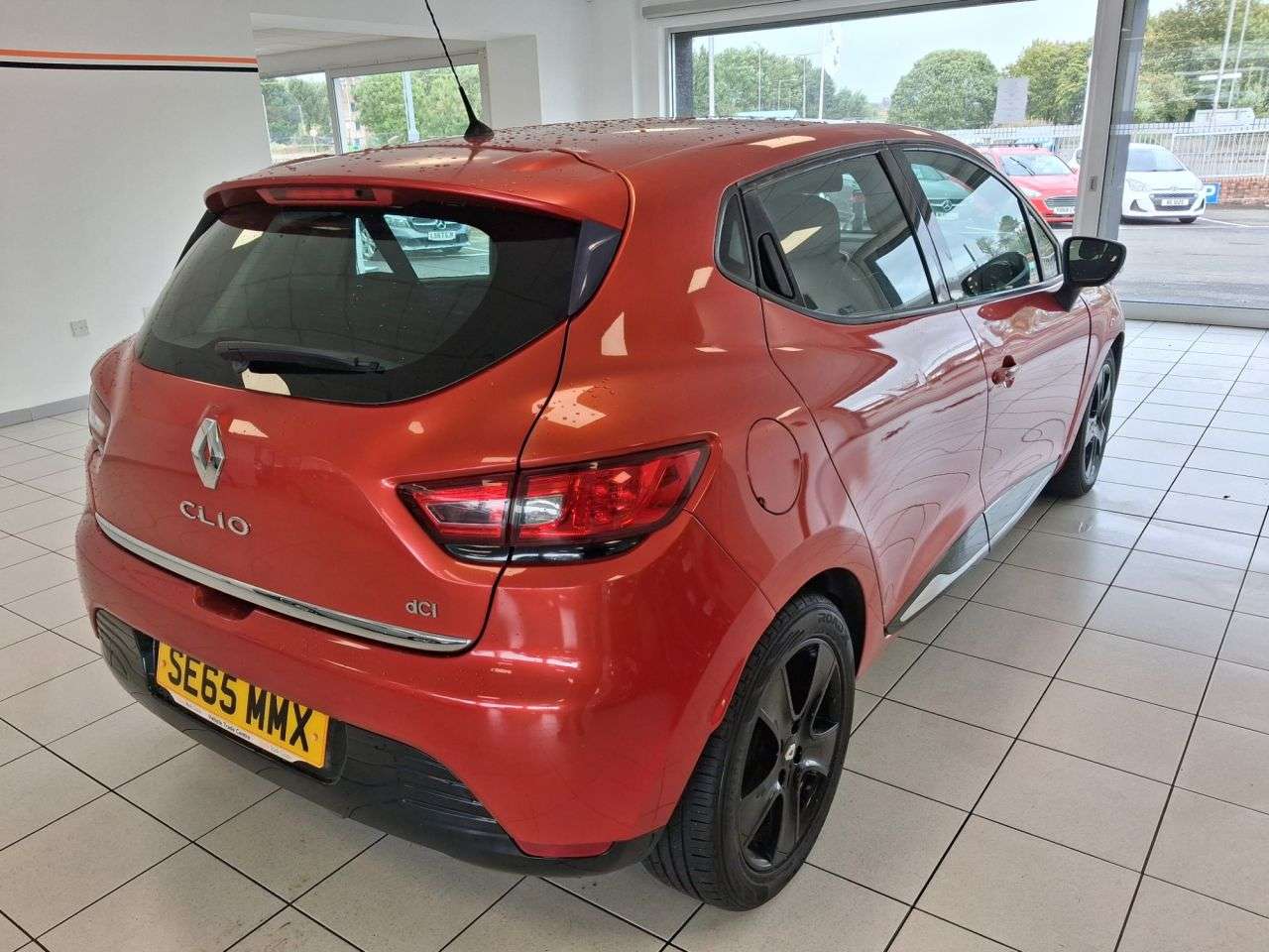 2015 RENAULT CLIO 2015 RENAULT CLIO