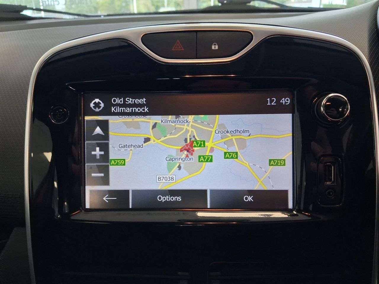 2015 RENAULT CLIO 2015 RENAULT CLIO