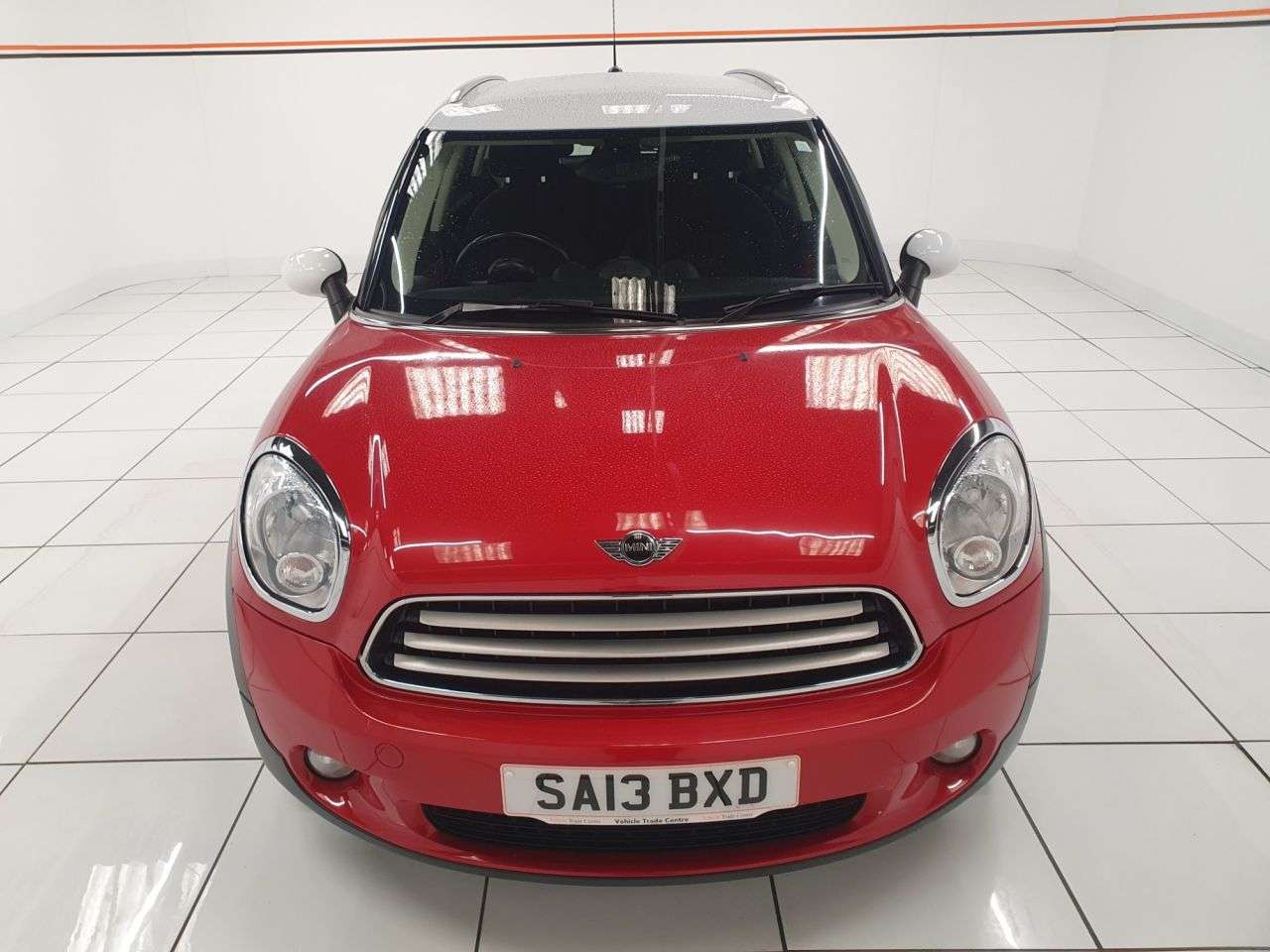 A 2013 MINI COUNTRYMAN 1.6 Cooper D SUV 5dr Diesel Manual Euro 5 (s/s) (112 ps) A 2013 MINI COUNTRYMAN 1.6 Cooper D SUV 5dr Diesel Manual Euro 5 (s/s) (112 ps)