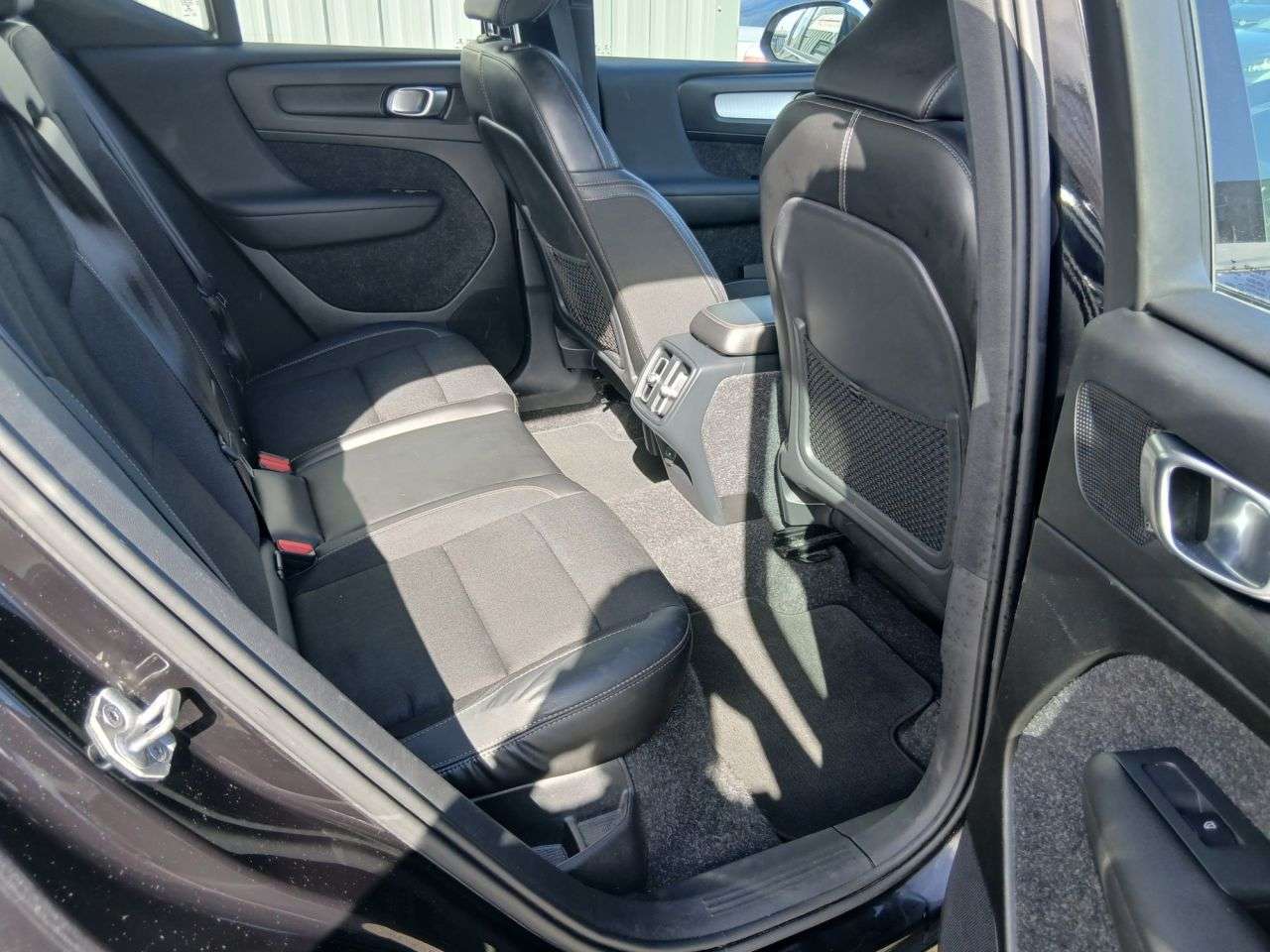 2019 VOLVO XC40 2019 VOLVO XC40