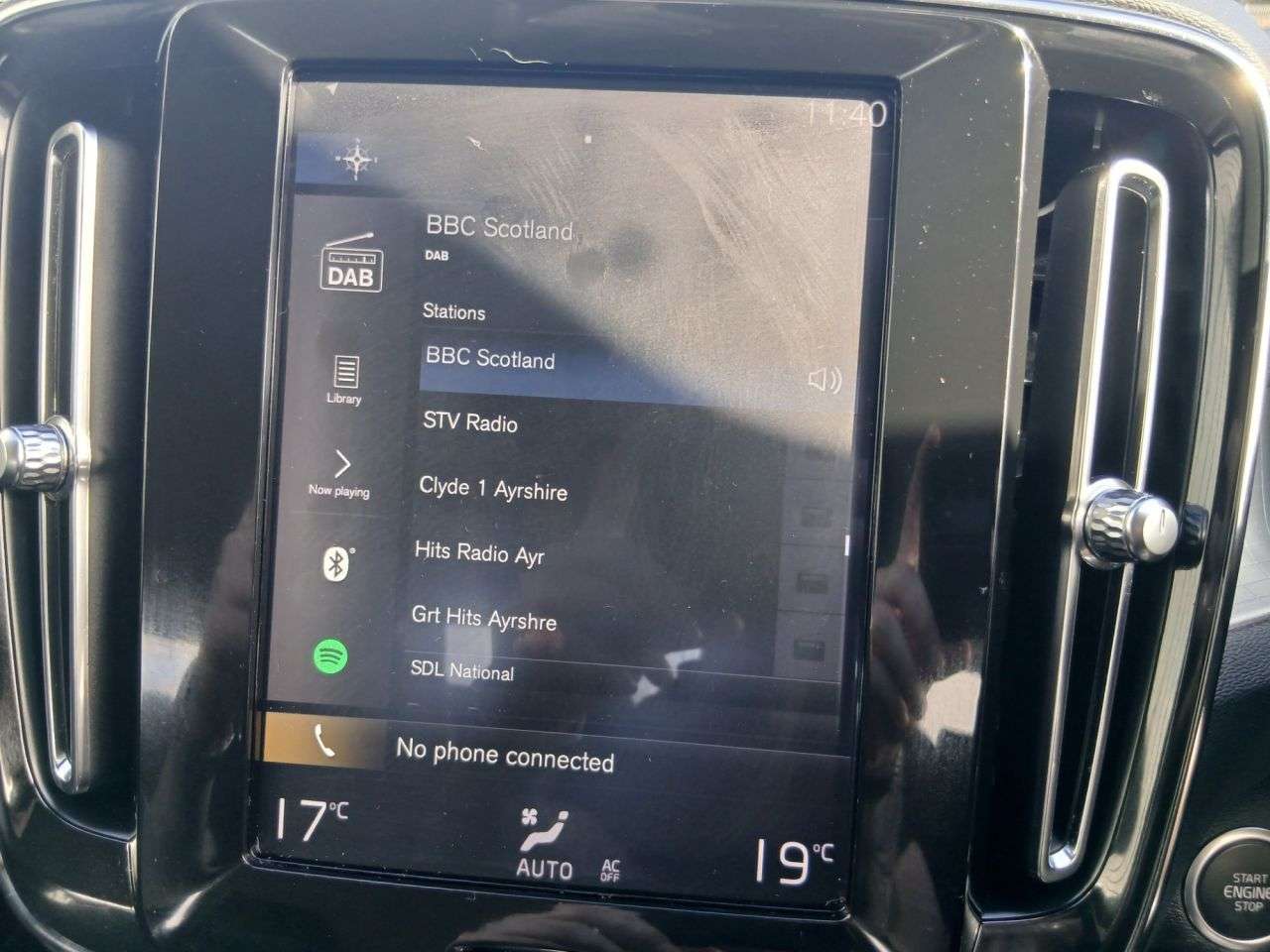 2019 VOLVO XC40 2019 VOLVO XC40
