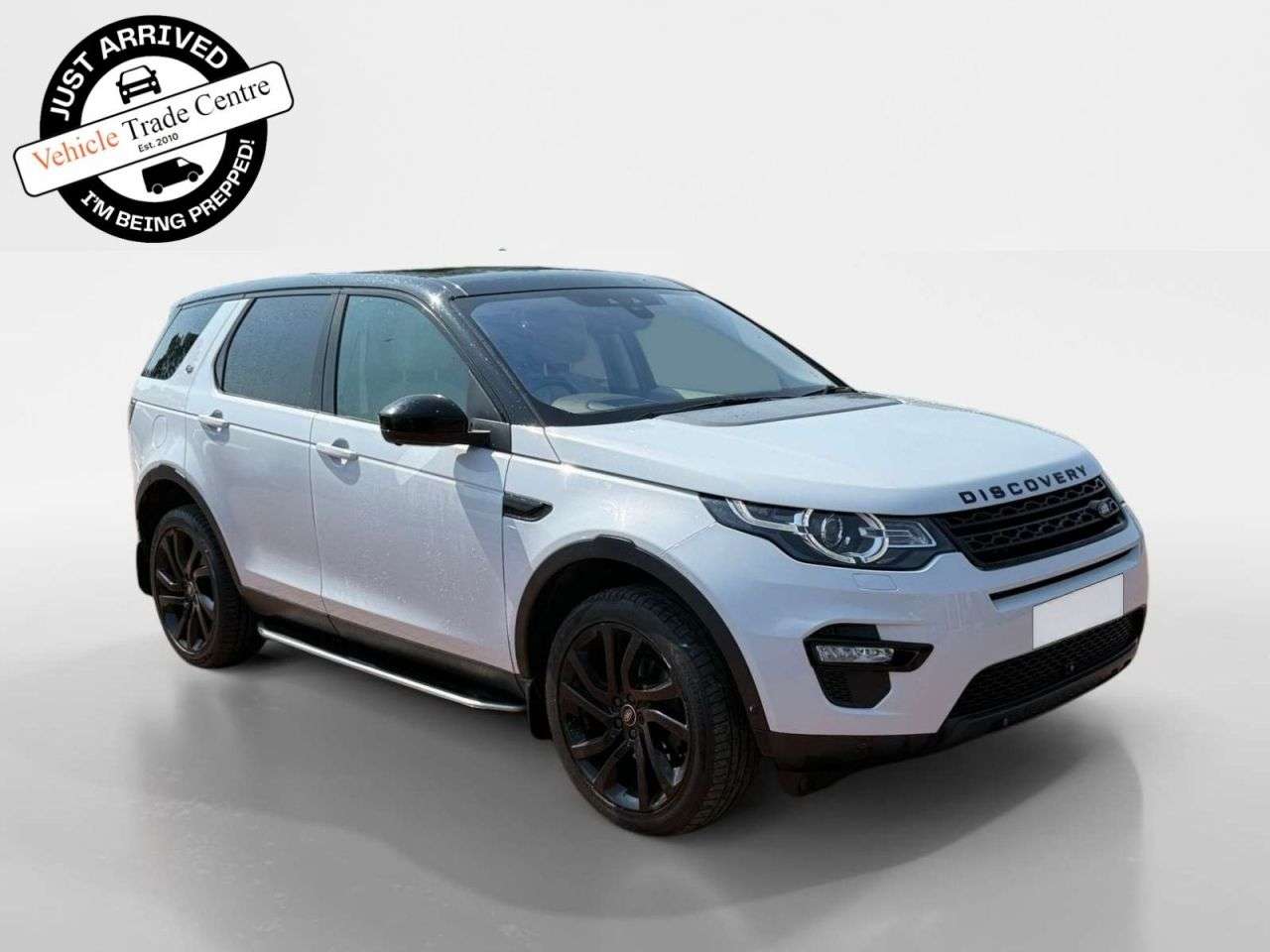 A 2016 LAND ROVER DISCOVERY SPORT 2.0 TD4 HSE Luxury SUV 5dr Diesel Auto 4WD Euro 6 (s/s) (180 ps) A 2016 LAND ROVER DISCOVERY SPORT 2.0 TD4 HSE Luxury SUV 5dr Diesel Auto 4WD Euro 6 (s/s) (180 ps)