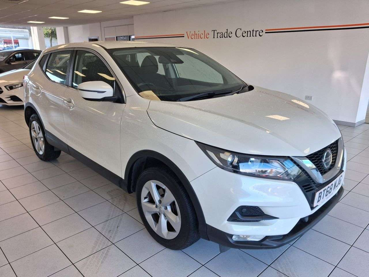 A 2018 NISSAN QASHQAI 1.5 dCi Acenta Premium SUV 5dr Diesel Manual Euro 6 (s/s) (115 ps) A 2018 NISSAN QASHQAI 1.5 dCi Acenta Premium SUV 5dr Diesel Manual Euro 6 (s/s) (115 ps)