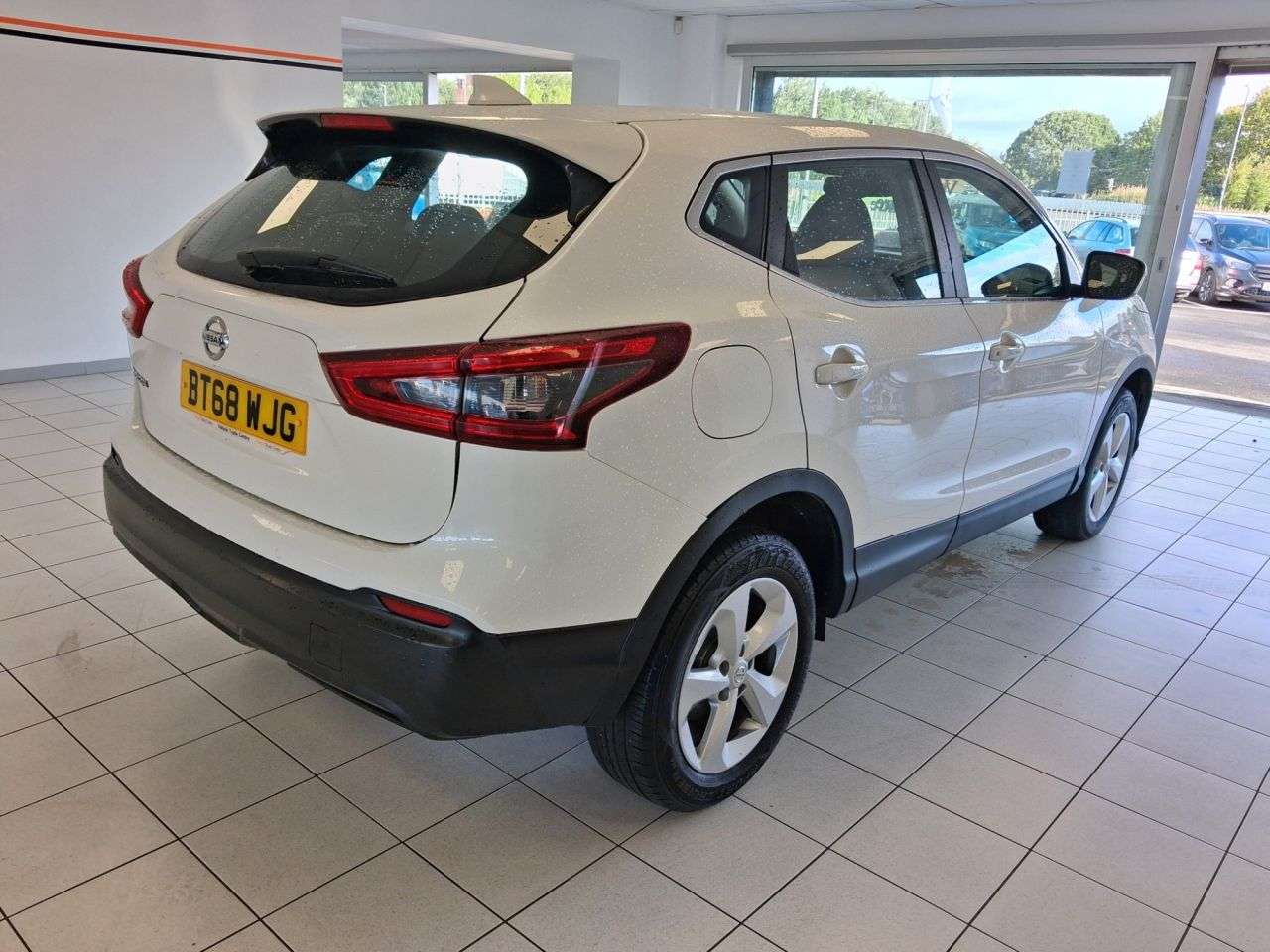 A 2018 NISSAN QASHQAI 1.5 dCi Acenta Premium SUV 5dr Diesel Manual Euro 6 (s/s) (115 ps) A 2018 NISSAN QASHQAI 1.5 dCi Acenta Premium SUV 5dr Diesel Manual Euro 6 (s/s) (115 ps)