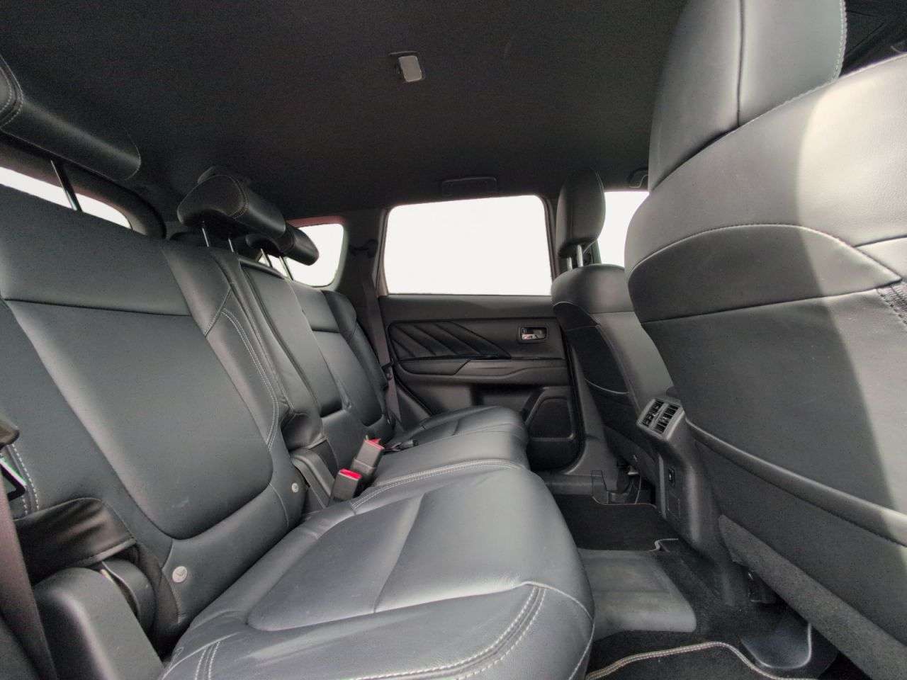 2020 MITSUBISHI OUTLANDER 2020 MITSUBISHI OUTLANDER