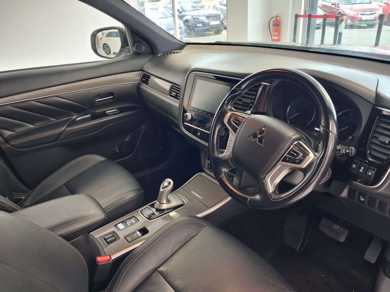 2020 MITSUBISHI OUTLANDER 2020 MITSUBISHI OUTLANDER