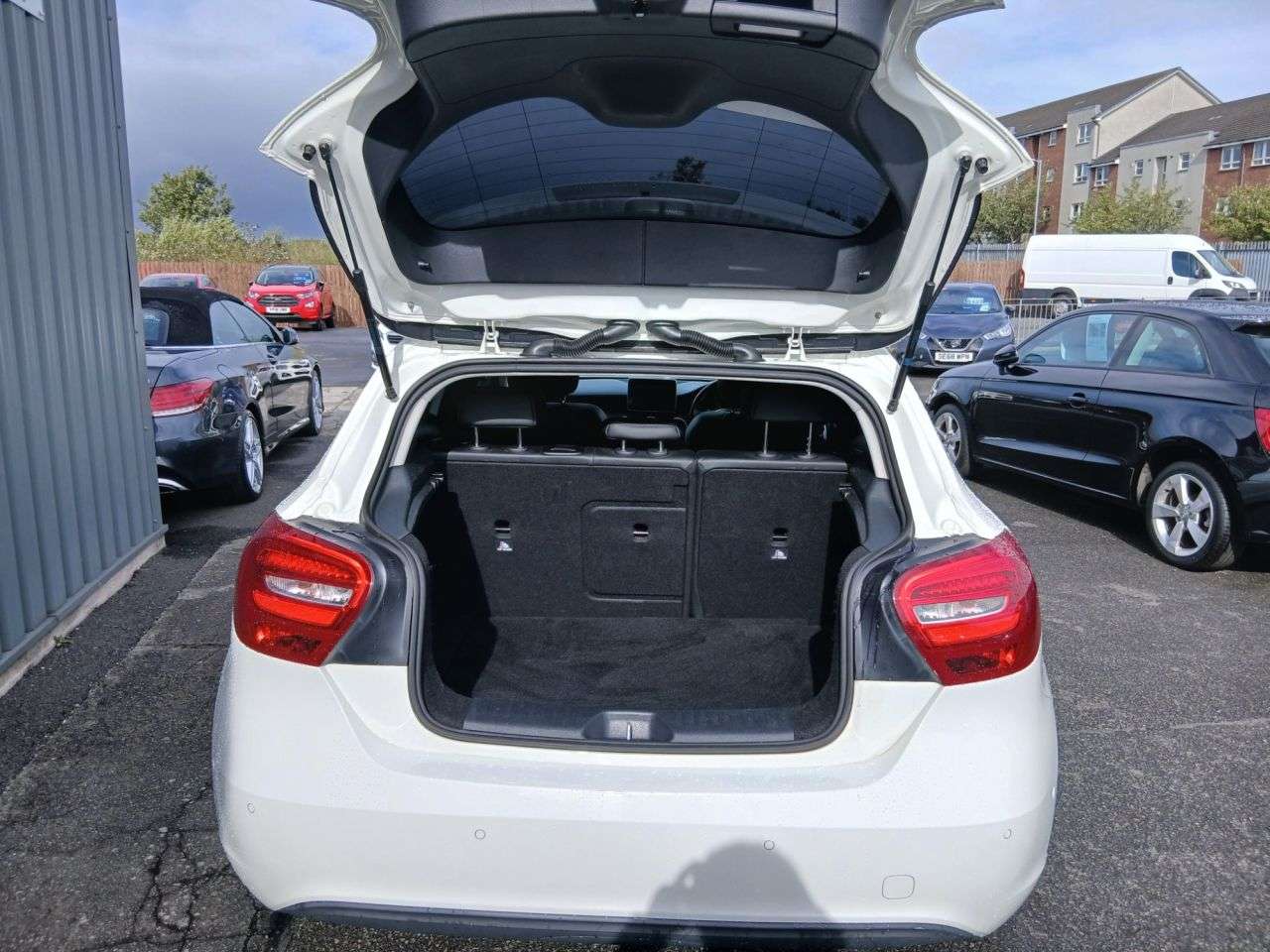 2017 MERCEDES-BENZ A CLASS 2017 MERCEDES-BENZ A CLASS