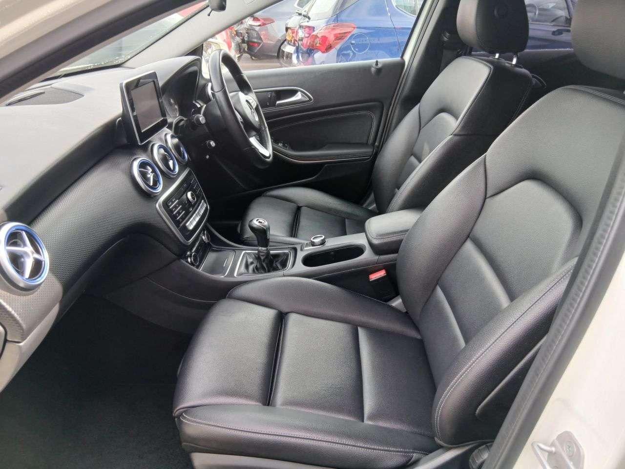 2017 MERCEDES-BENZ A CLASS 2017 MERCEDES-BENZ A CLASS