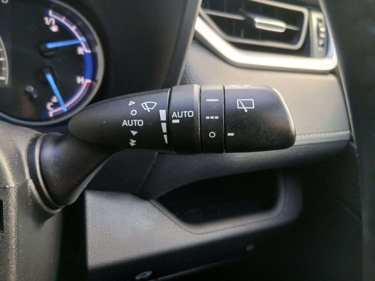 2019 TOYOTA RAV4 2019 TOYOTA RAV4