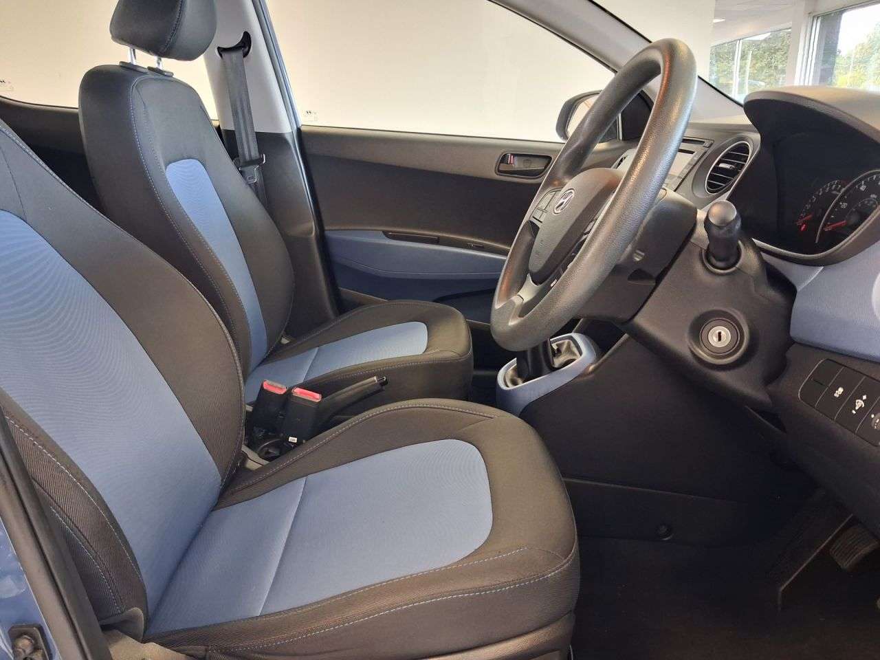 2016 HYUNDAI I10 2016 HYUNDAI I10