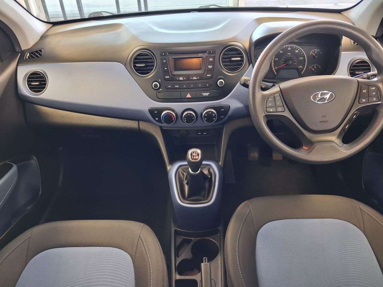 2016 HYUNDAI I10 2016 HYUNDAI I10