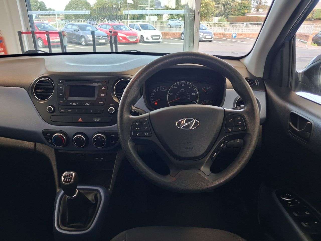 2016 HYUNDAI I10 2016 HYUNDAI I10