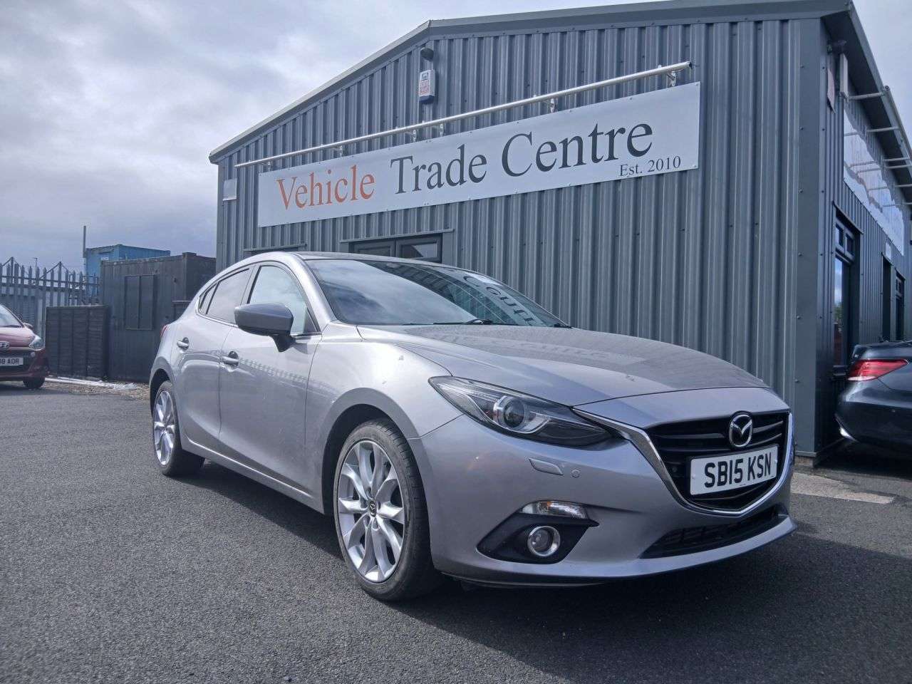 A 2015 MAZDA MAZDA3 2.2 SKYACTIV-D Sport Nav Hatchback 5dr Diesel Manual Euro 6 (s/s) (150 ps) A 2015 MAZDA MAZDA3 2.2 SKYACTIV-D Sport Nav Hatchback 5dr Diesel Manual Euro 6 (s/s) (150 ps)