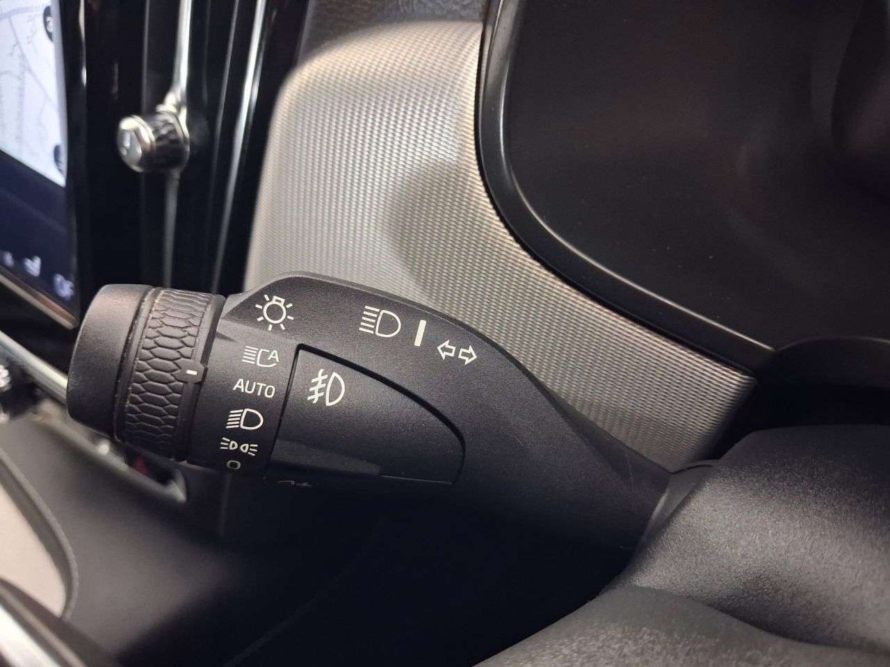 2019 VOLVO V90 2019 VOLVO V90