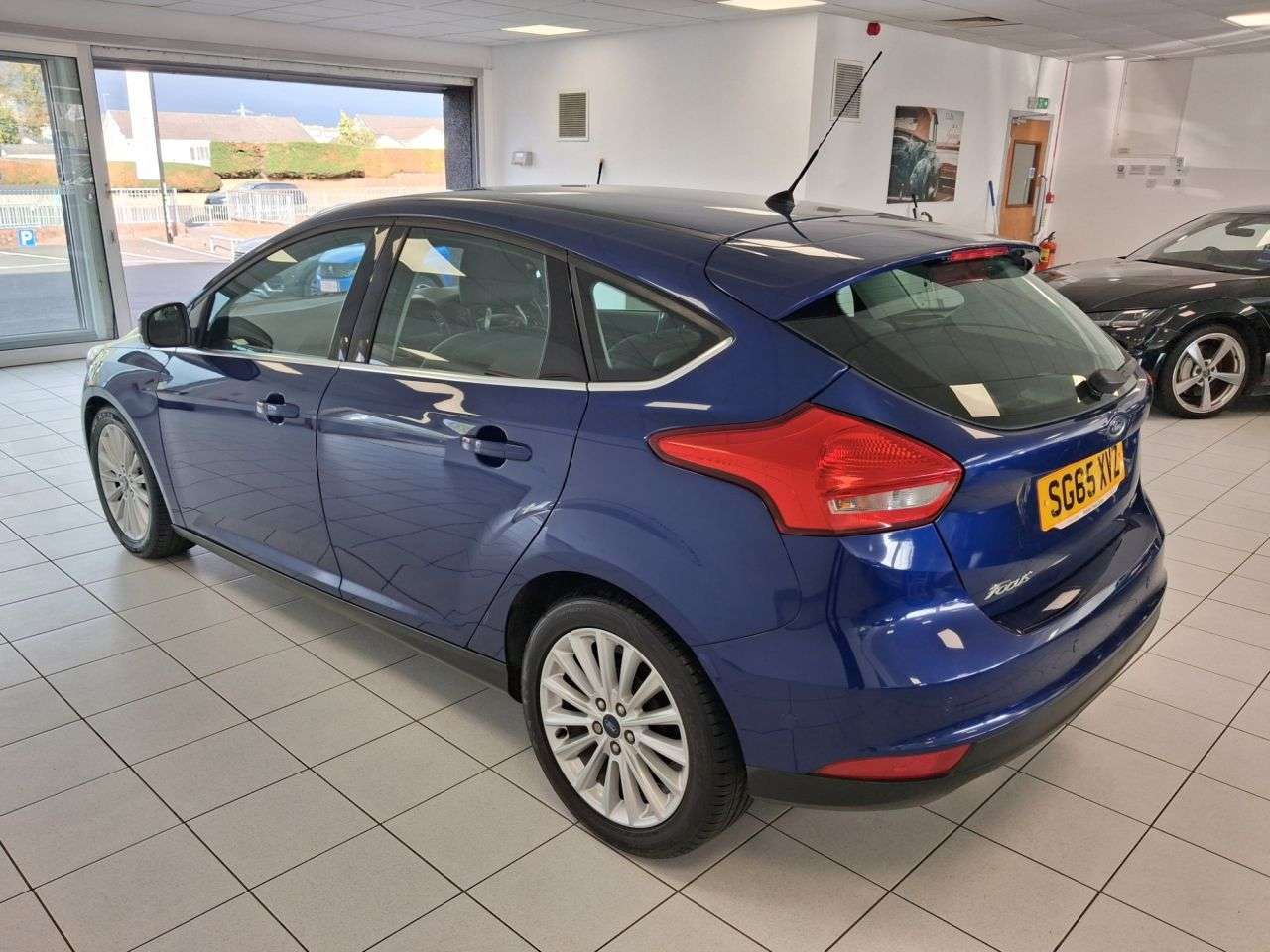 A 2015 FORD FOCUS 1.0T EcoBoost Titanium X Hatchback 5dr Petrol Manual Euro 6 (s/s) (125 ps) A 2015 FORD FOCUS 1.0T EcoBoost Titanium X Hatchback 5dr Petrol Manual Euro 6 (s/s) (125 ps)