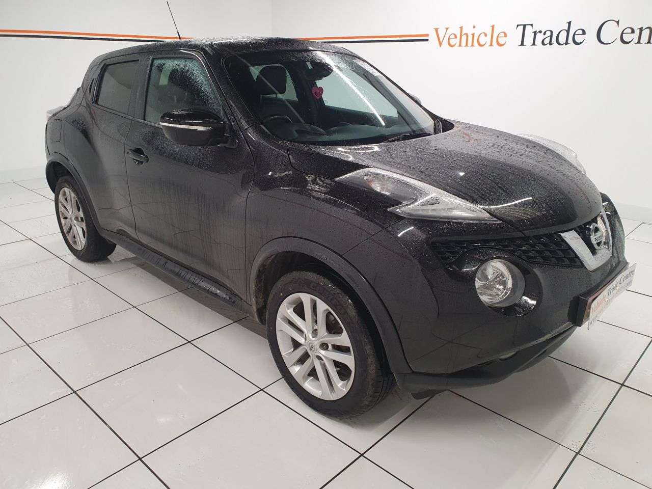 A 2016 NISSAN JUKE 1.5 dCi N-Connecta SUV 5dr Diesel Manual Euro 6 (s/s) (110 ps) A 2016 NISSAN JUKE 1.5 dCi N-Connecta SUV 5dr Diesel Manual Euro 6 (s/s) (110 ps)