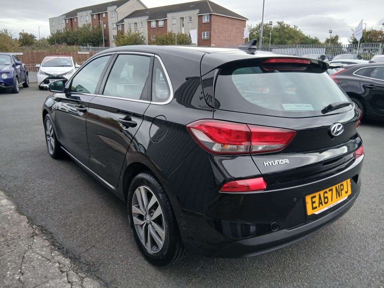 A 2017 HYUNDAI I30 1.0 T-GDi Blue Drive SE Nav Hatchback 5dr Petrol Manual Euro 6 (s/s) (120 p A 2017 HYUNDAI I30 1.0 T-GDi Blue Drive SE Nav Hatchback 5dr Petrol Manual Euro 6 (s/s) (120 p