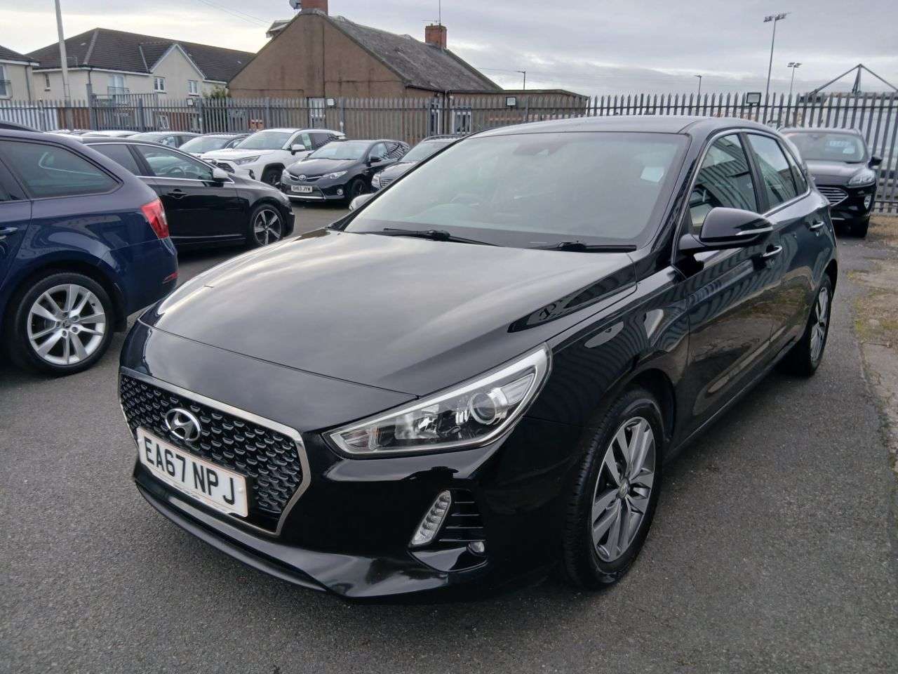 A 2017 HYUNDAI I30 1.0 T-GDi Blue Drive SE Nav Hatchback 5dr Petrol Manual Euro 6 (s/s) (120 p A 2017 HYUNDAI I30 1.0 T-GDi Blue Drive SE Nav Hatchback 5dr Petrol Manual Euro 6 (s/s) (120 p