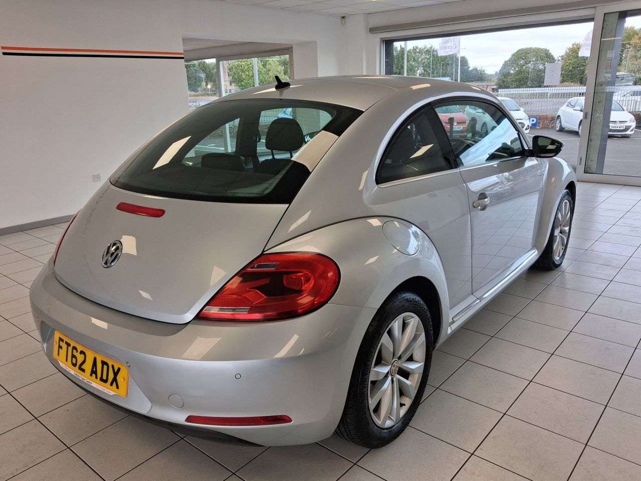 2012 VOLKSWAGEN BEETLE 2012 VOLKSWAGEN BEETLE