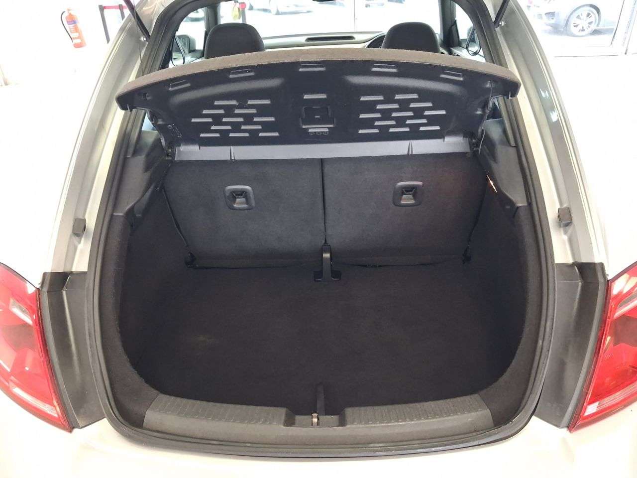 2012 VOLKSWAGEN BEETLE 2012 VOLKSWAGEN BEETLE