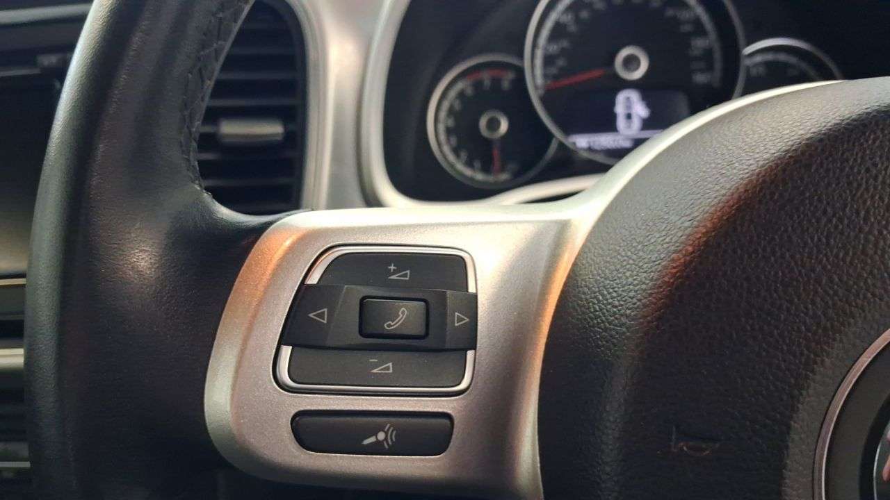 2012 VOLKSWAGEN BEETLE 2012 VOLKSWAGEN BEETLE