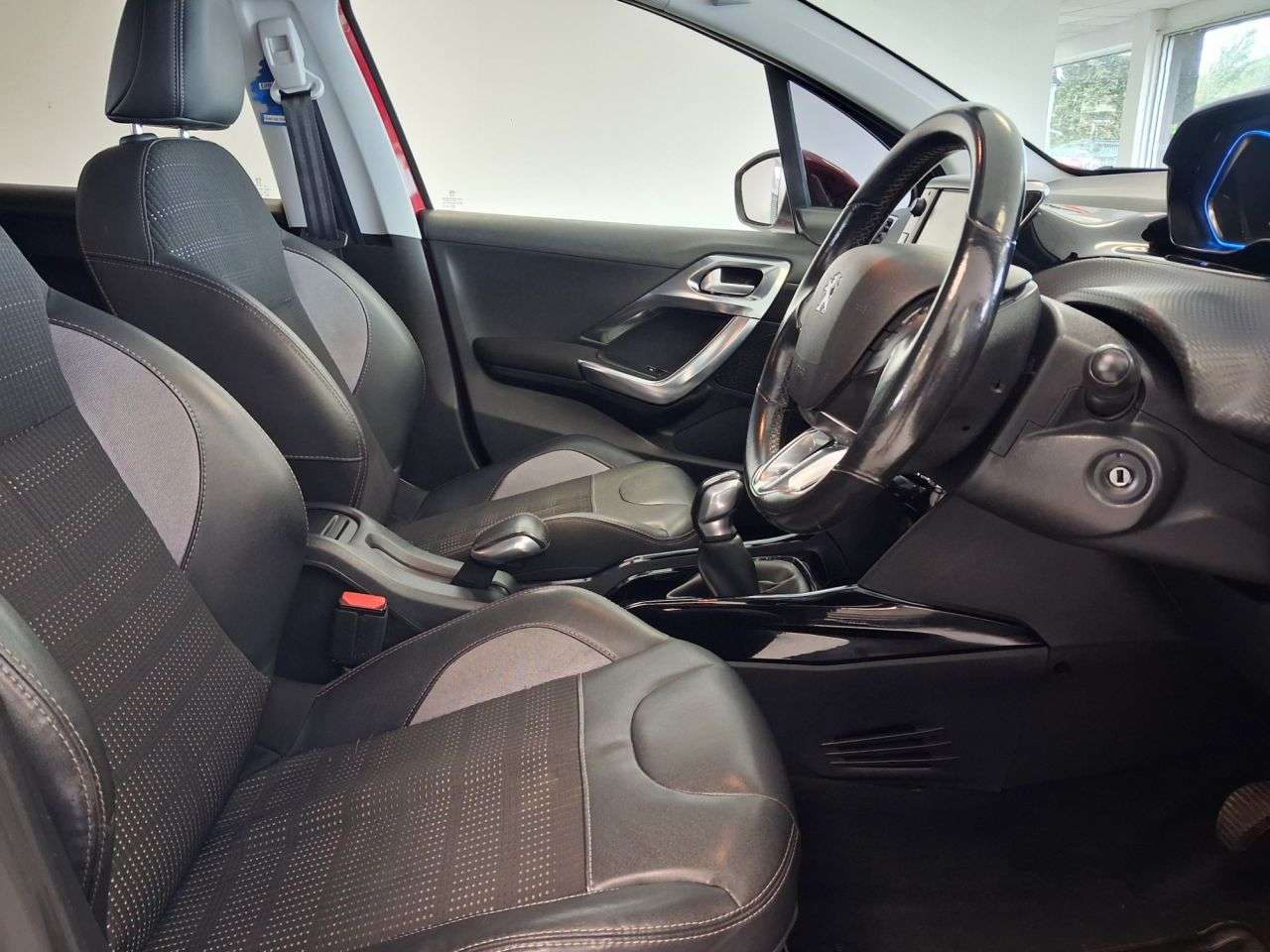 2016 PEUGEOT 2008 2016 PEUGEOT 2008