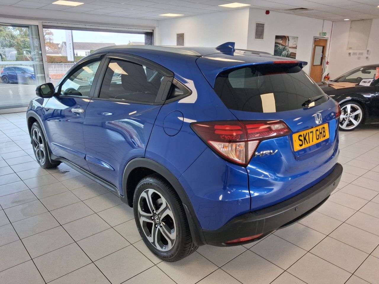A 2017 HONDA HR-V 1.6 i-DTEC EX SUV 5dr Diesel Manual Euro 6 (s/s) (120 ps) A 2017 HONDA HR-V 1.6 i-DTEC EX SUV 5dr Diesel Manual Euro 6 (s/s) (120 ps)