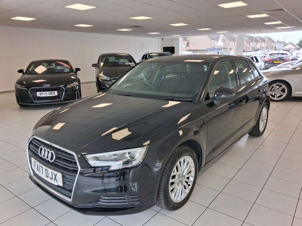 A 2017 AUDI A3 1.6 TDI SE Technik Sportback 5dr Diesel Manual Euro 6 (s/s) (116 ps) A 2017 AUDI A3 1.6 TDI SE Technik Sportback 5dr Diesel Manual Euro 6 (s/s) (116 ps)