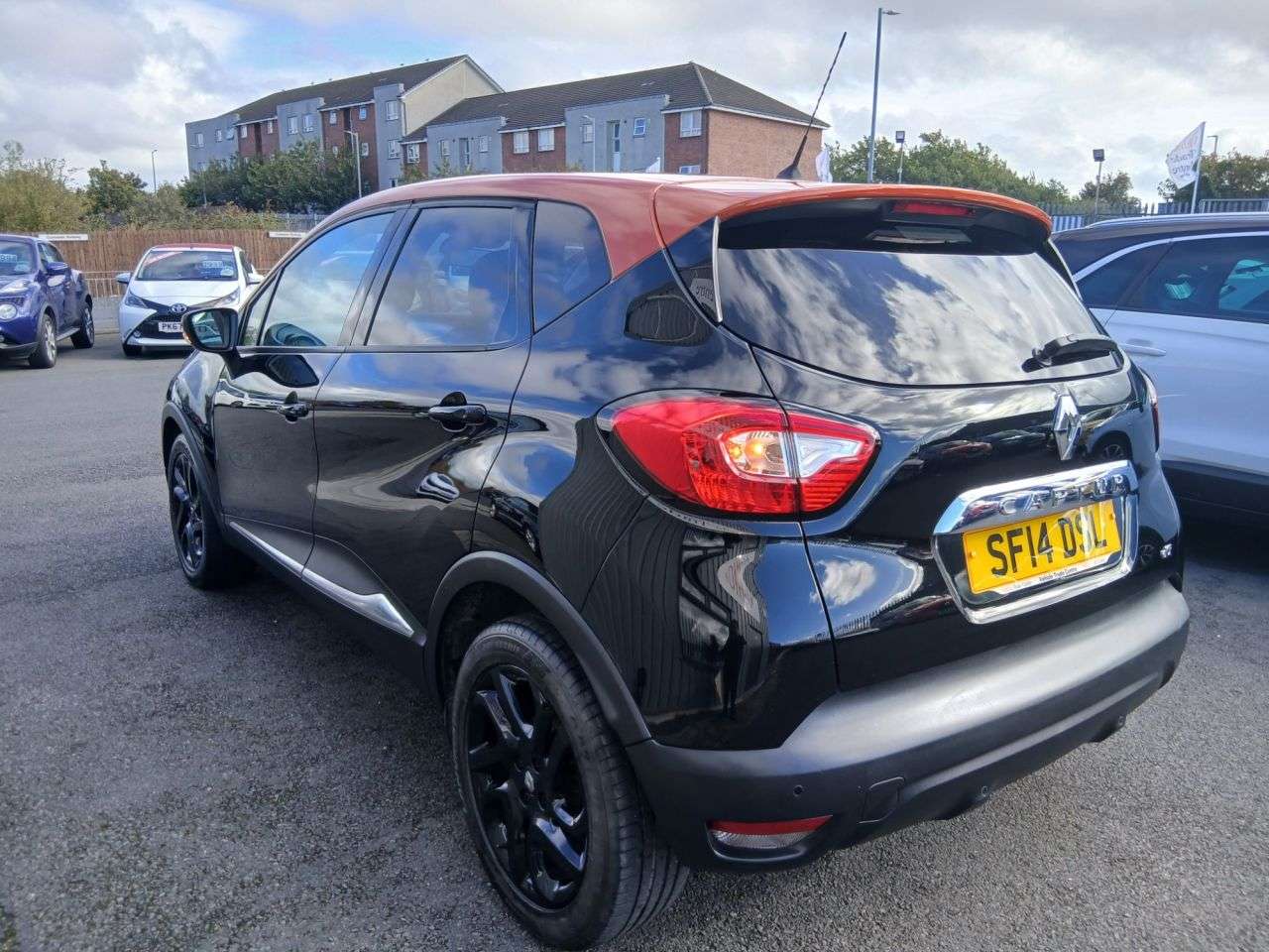 A 2014 RENAULT CAPTUR 1.5 dCi ENERGY Dynamique S MediaNav SUV 5dr Diesel Manual Euro 5 (s/s) (90 A 2014 RENAULT CAPTUR 1.5 dCi ENERGY Dynamique S MediaNav SUV 5dr Diesel Manual Euro 5 (s/s) (90