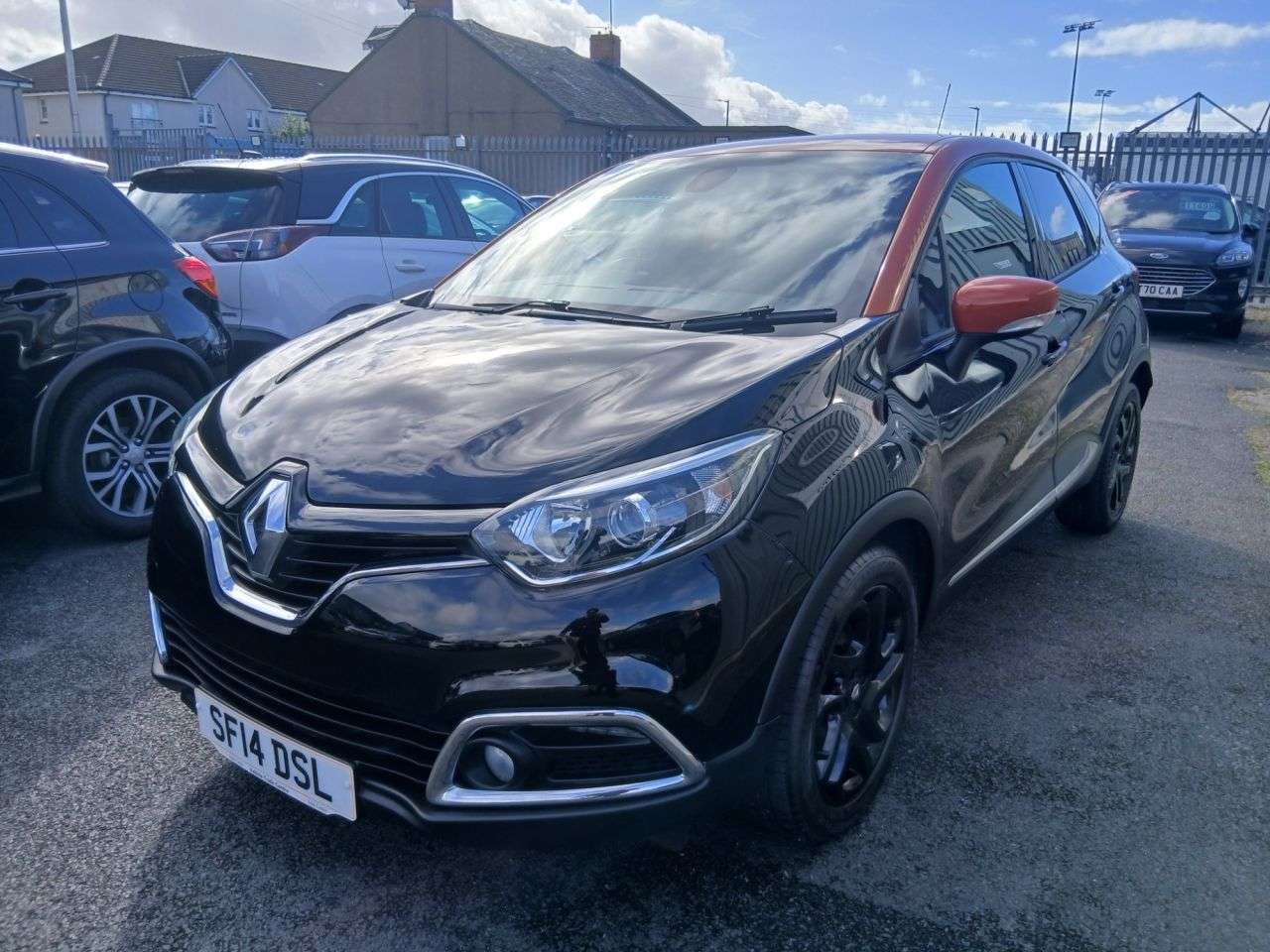 A 2014 RENAULT CAPTUR 1.5 dCi ENERGY Dynamique S MediaNav SUV 5dr Diesel Manual Euro 5 (s/s) (90 A 2014 RENAULT CAPTUR 1.5 dCi ENERGY Dynamique S MediaNav SUV 5dr Diesel Manual Euro 5 (s/s) (90