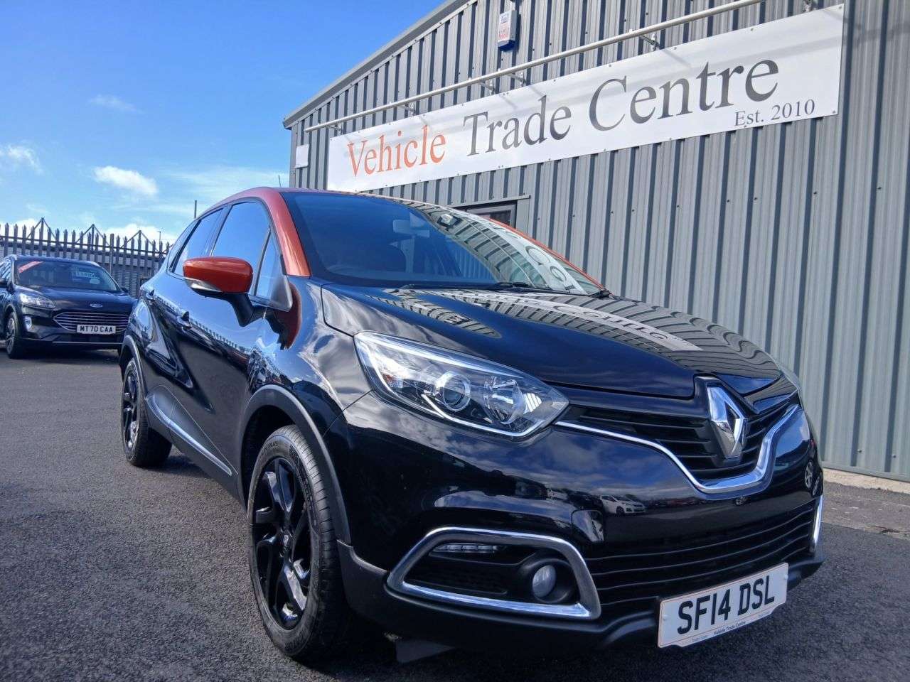 A 2014 RENAULT CAPTUR 1.5 dCi ENERGY Dynamique S MediaNav SUV 5dr Diesel Manual Euro 5 (s/s) (90 A 2014 RENAULT CAPTUR 1.5 dCi ENERGY Dynamique S MediaNav SUV 5dr Diesel Manual Euro 5 (s/s) (90