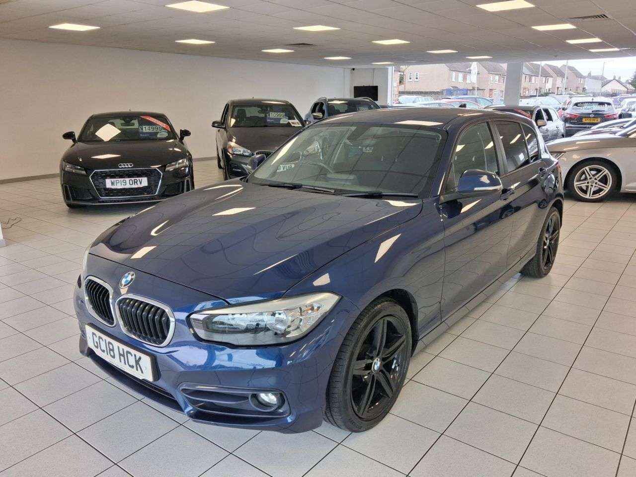 A 2018 BMW 1 SERIES 1.5 118i Sport Hatchback 5dr Petrol Auto Euro 6 (s/s) (136 ps) A 2018 BMW 1 SERIES 1.5 118i Sport Hatchback 5dr Petrol Auto Euro 6 (s/s) (136 ps)