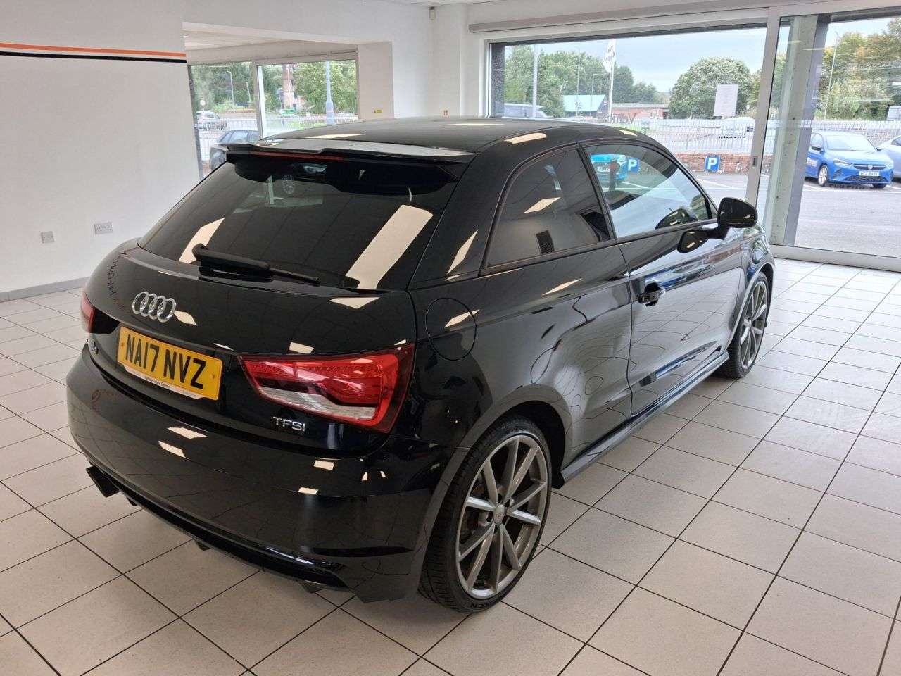 2017 AUDI A1 2017 AUDI A1