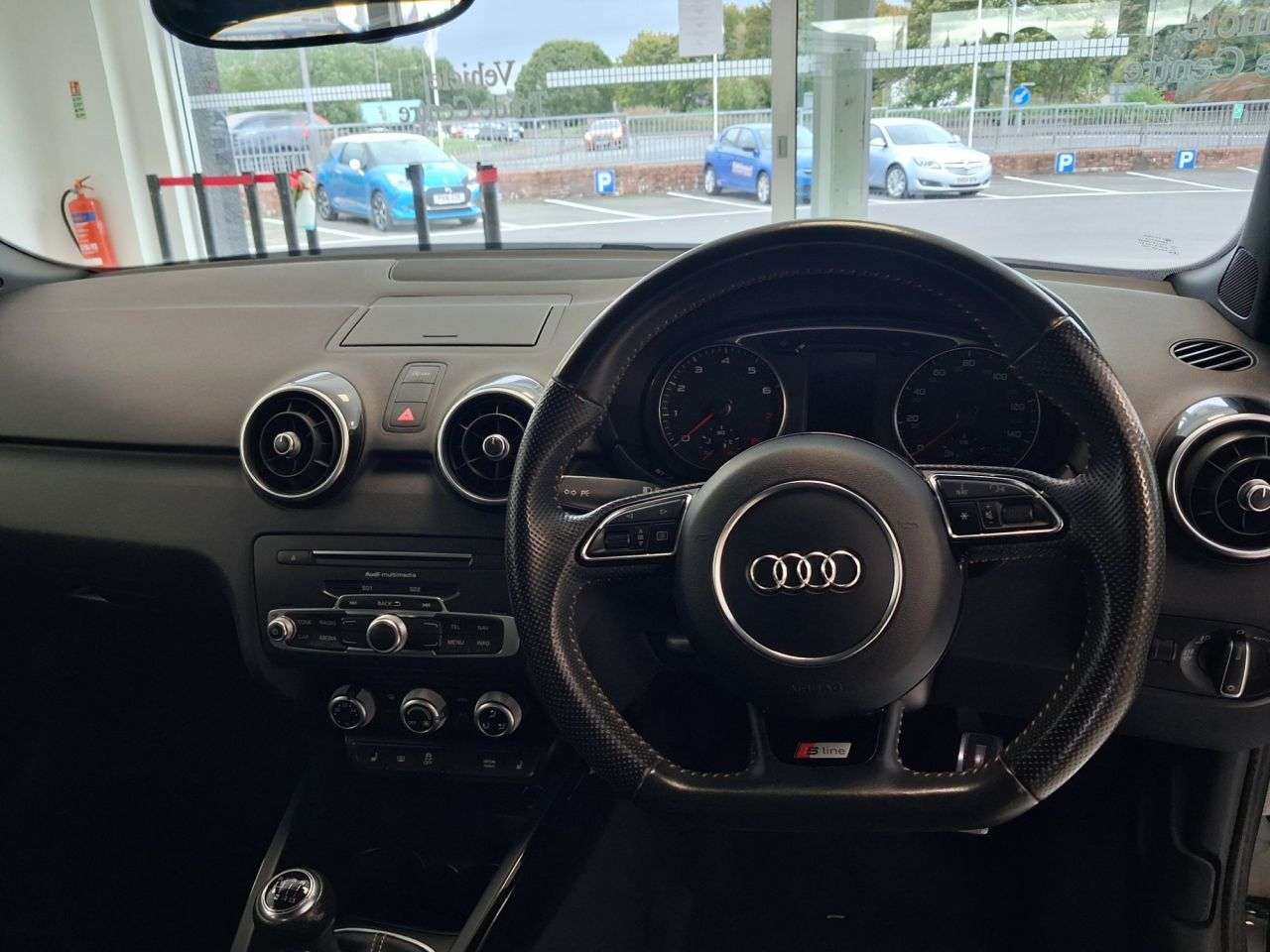 2017 AUDI A1 2017 AUDI A1