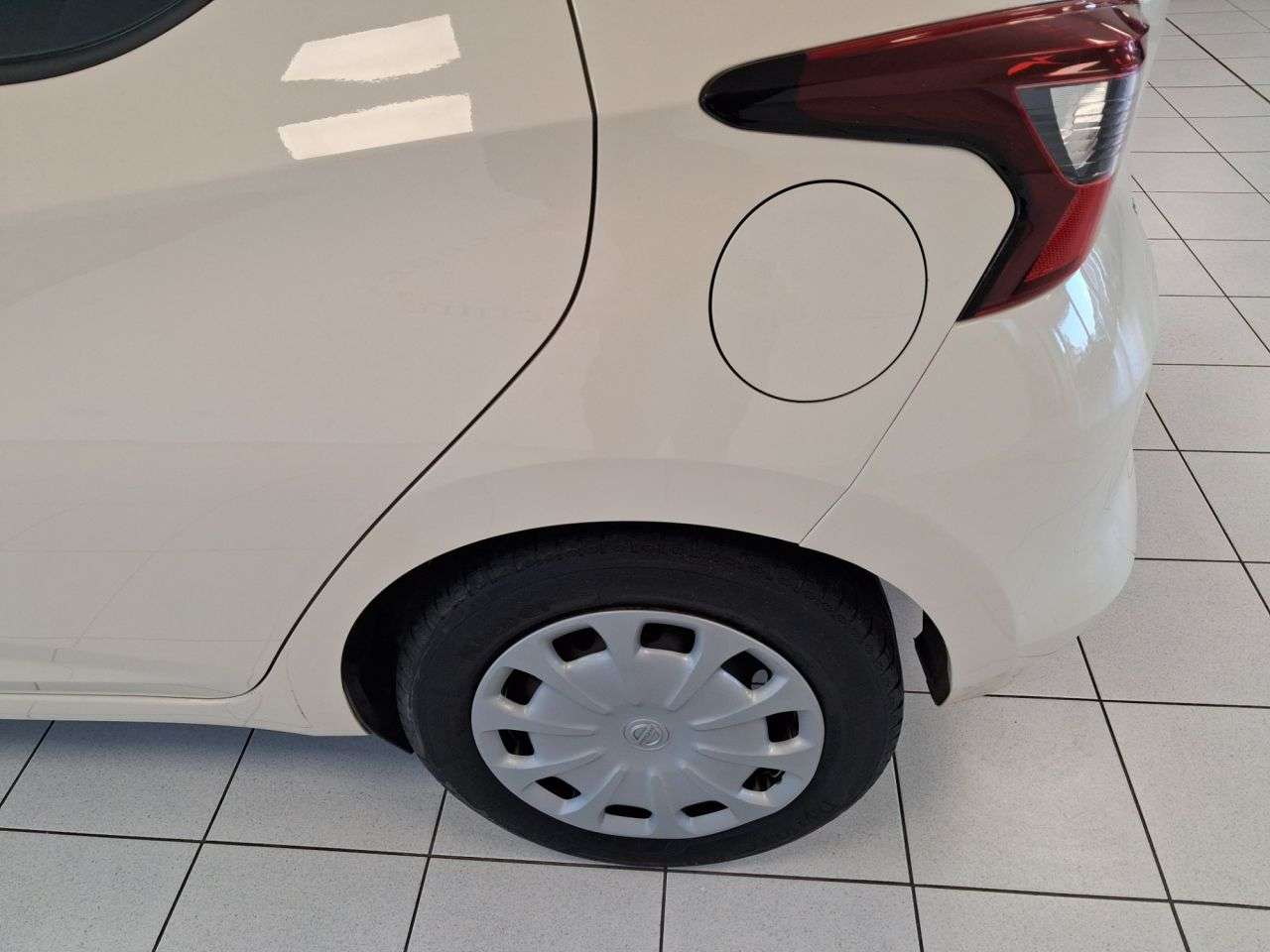 A 2017 NISSAN MICRA 1.0 Visia Hatchback 5dr Petrol Manual Euro 6 (71 ps) A 2017 NISSAN MICRA 1.0 Visia Hatchback 5dr Petrol Manual Euro 6 (71 ps)