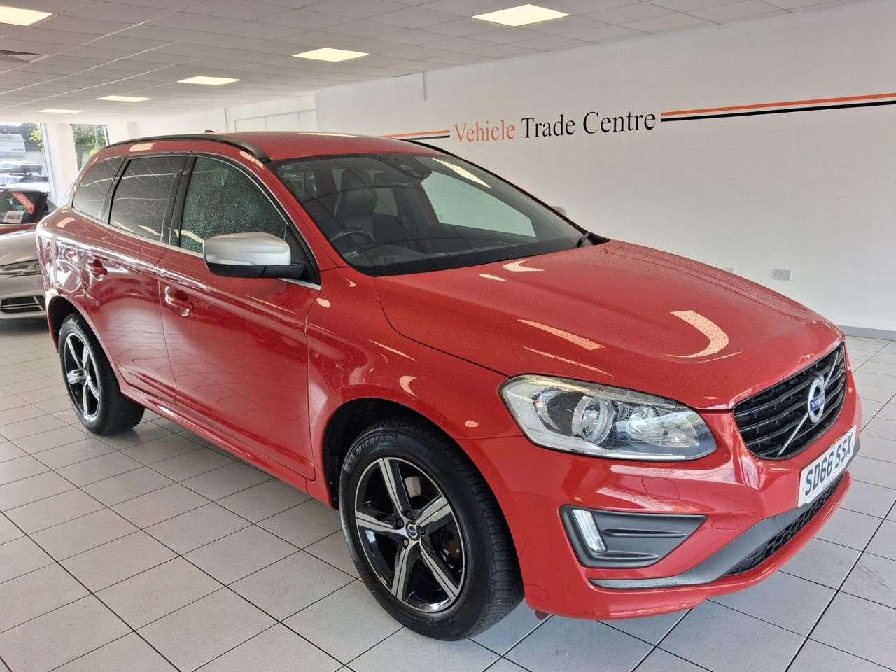 A 2016 VOLVO XC60 2.0 D4 R-Design Nav SUV 5dr Diesel Manual Euro 6 (s/s) (190 ps) A 2016 VOLVO XC60 2.0 D4 R-Design Nav SUV 5dr Diesel Manual Euro 6 (s/s) (190 ps)